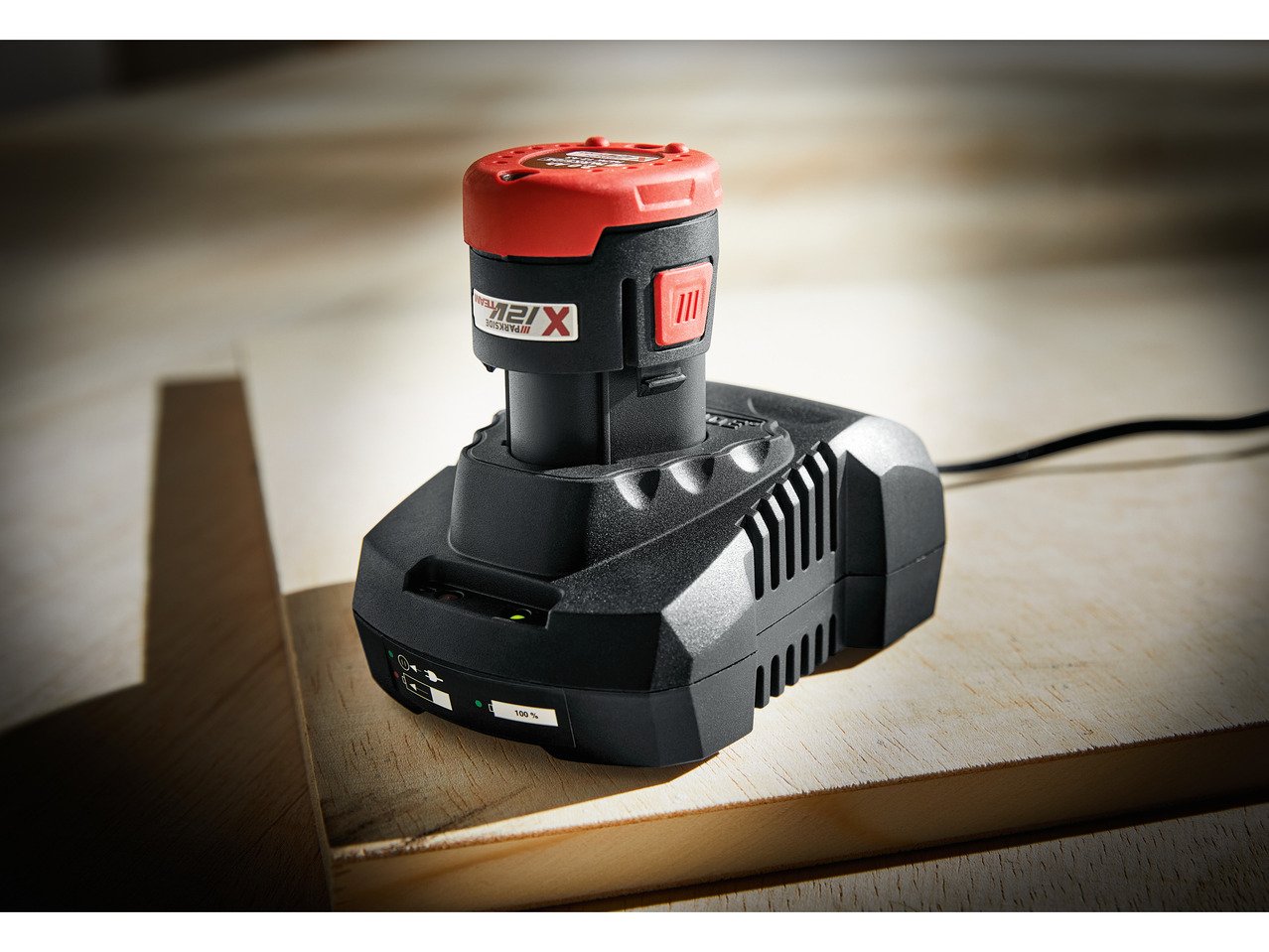 Batteria 2 Ah con caricabatterie