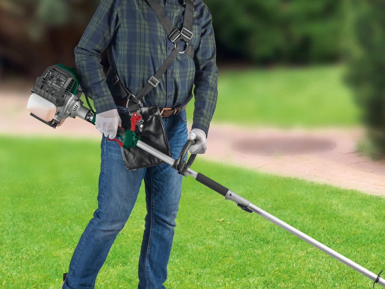 Multiattrezzo 4 in 1 a motore