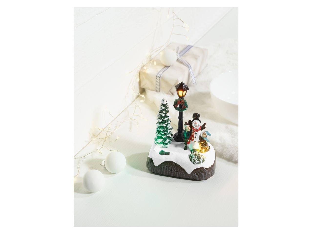 Paesaggio natalizio a LED piccolo