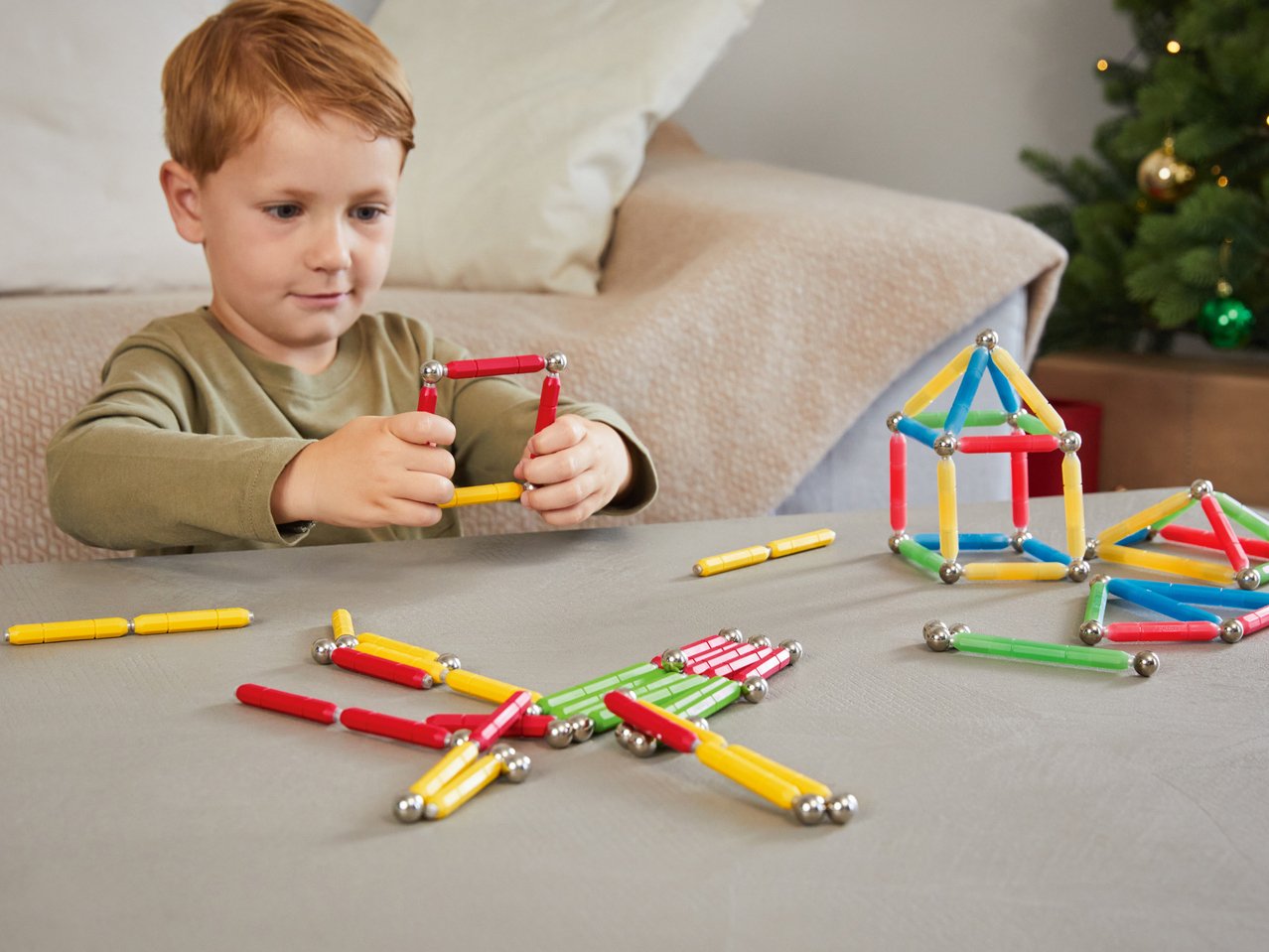 Costruzioni magnetiche