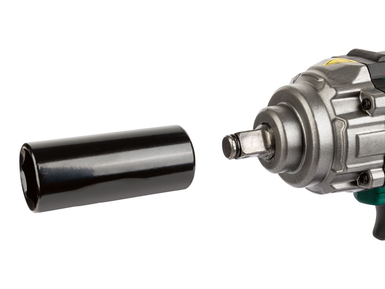 Avvitatore a percussione ricaricabile