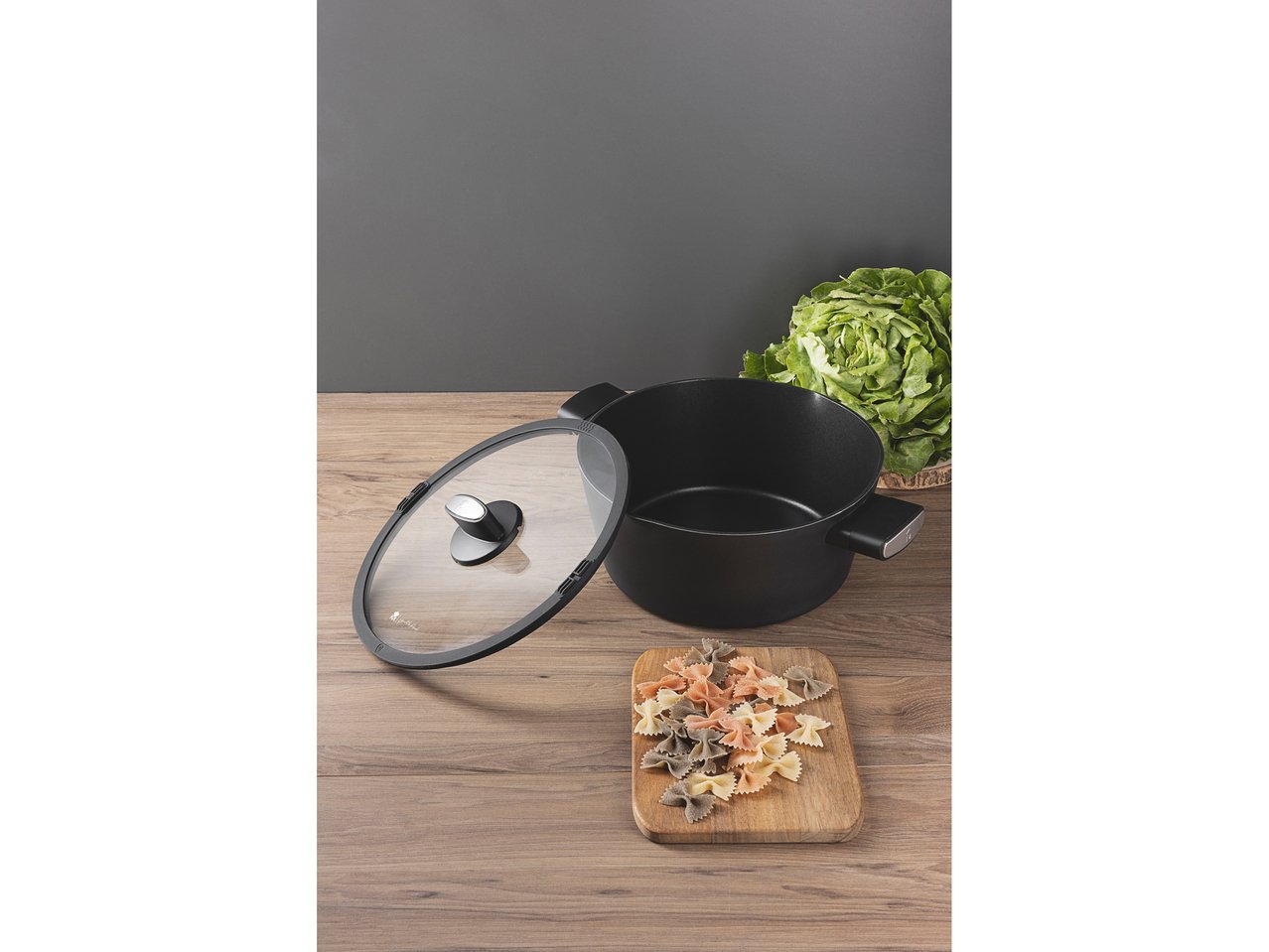 Casseruola con coperchio in vetro