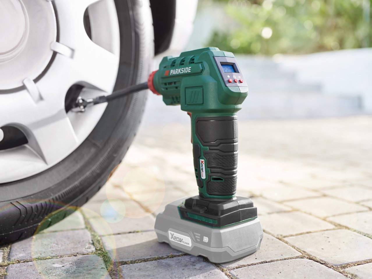 Compressore o pompa ricaricabile