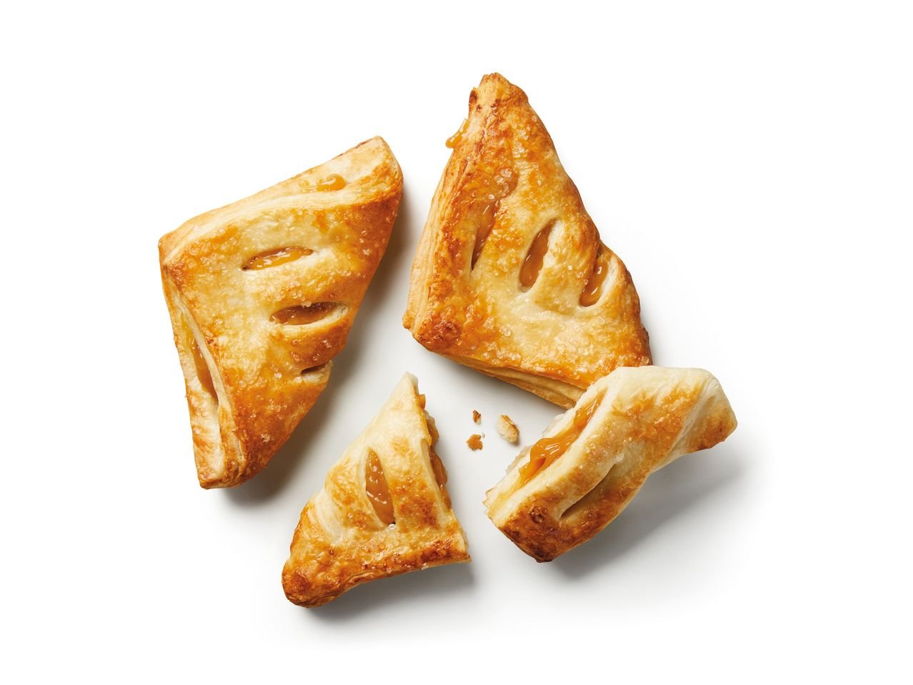 Pasta sfoglia con pera e caramello salato