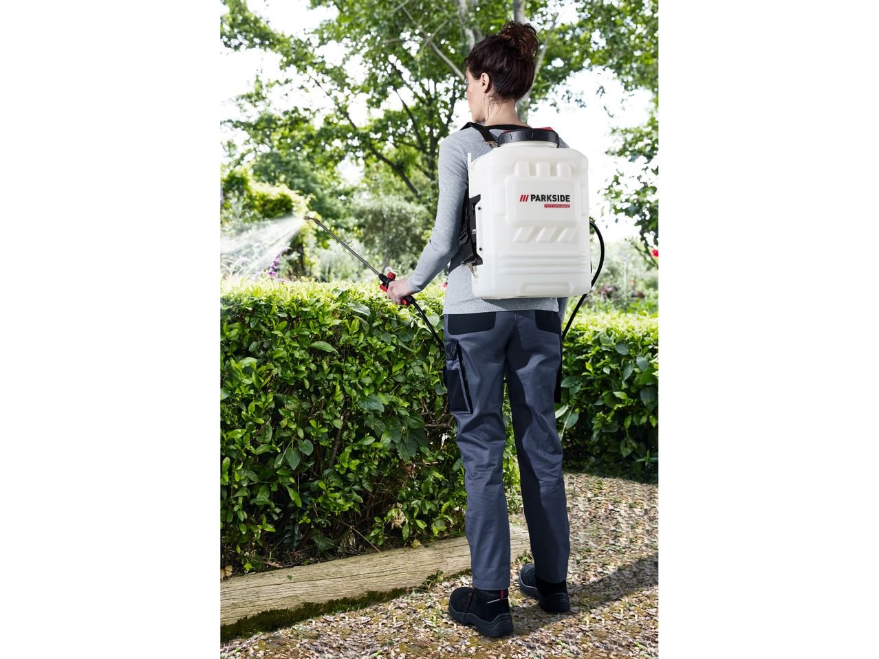 Spruzzatore a pressione ricaricabile