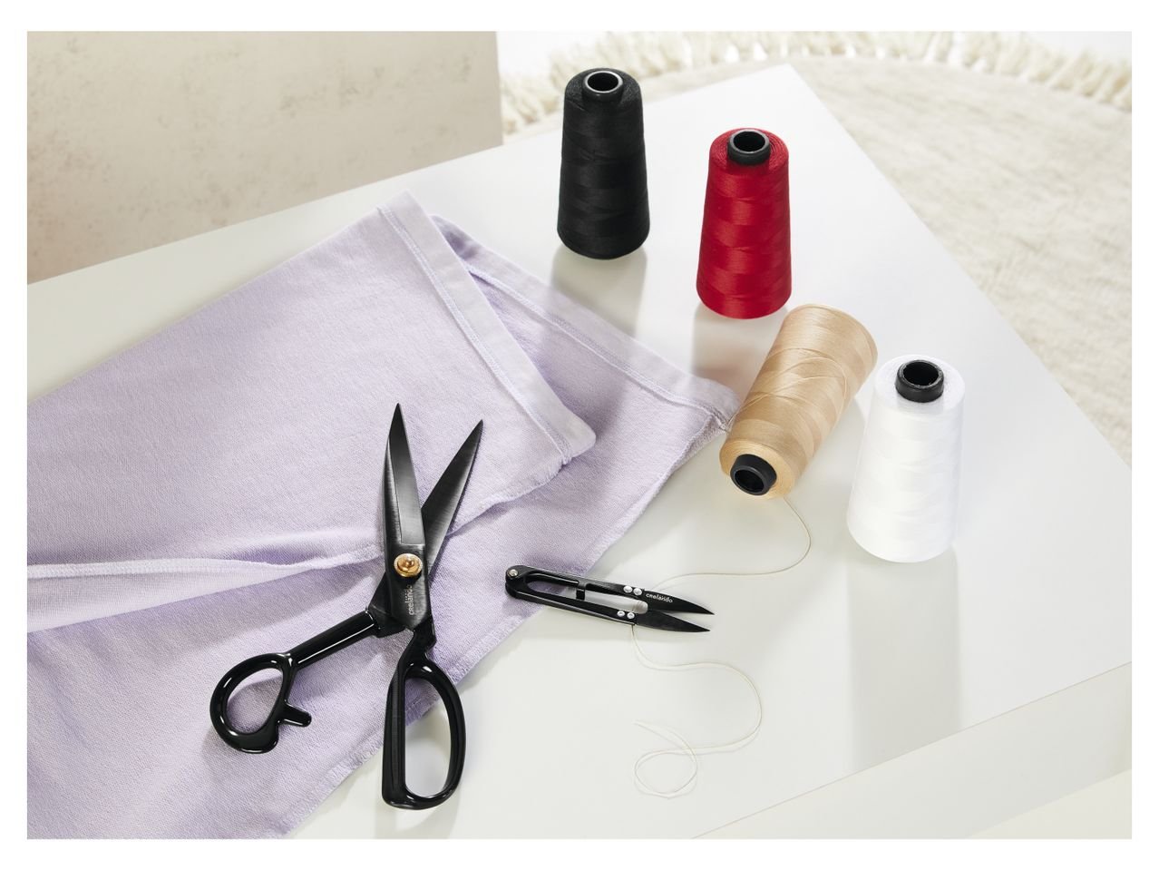 Filo per cucito Overlock