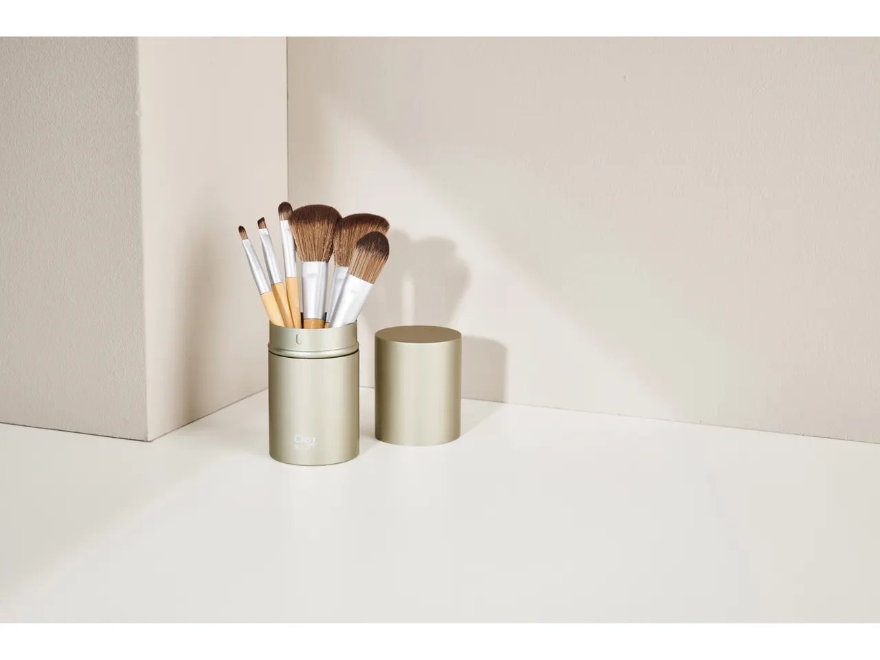 Set pennelli per il trucco con custodia