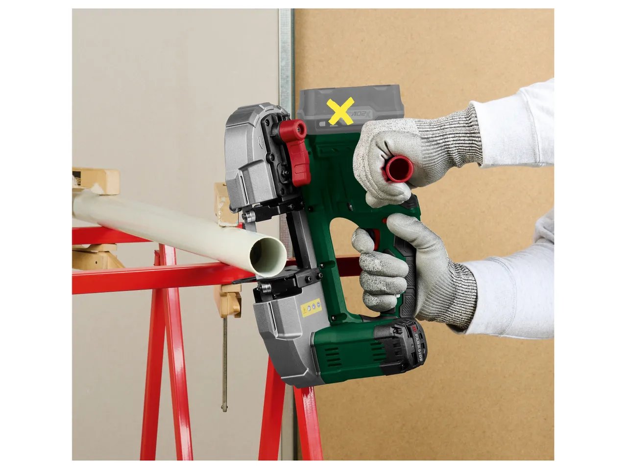 Sega a nastro ricaricabile