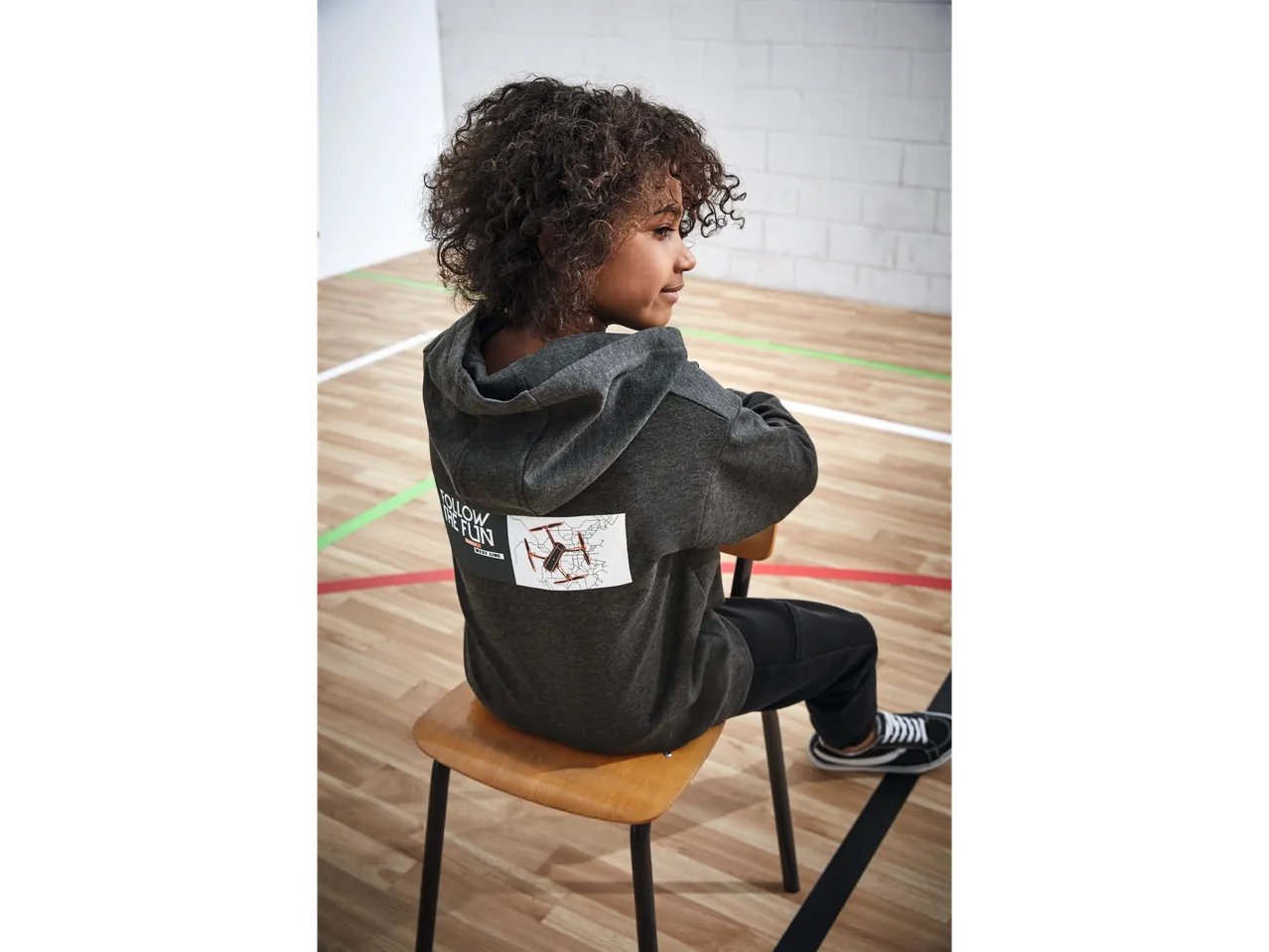 Felpa con cappuccio da bambino