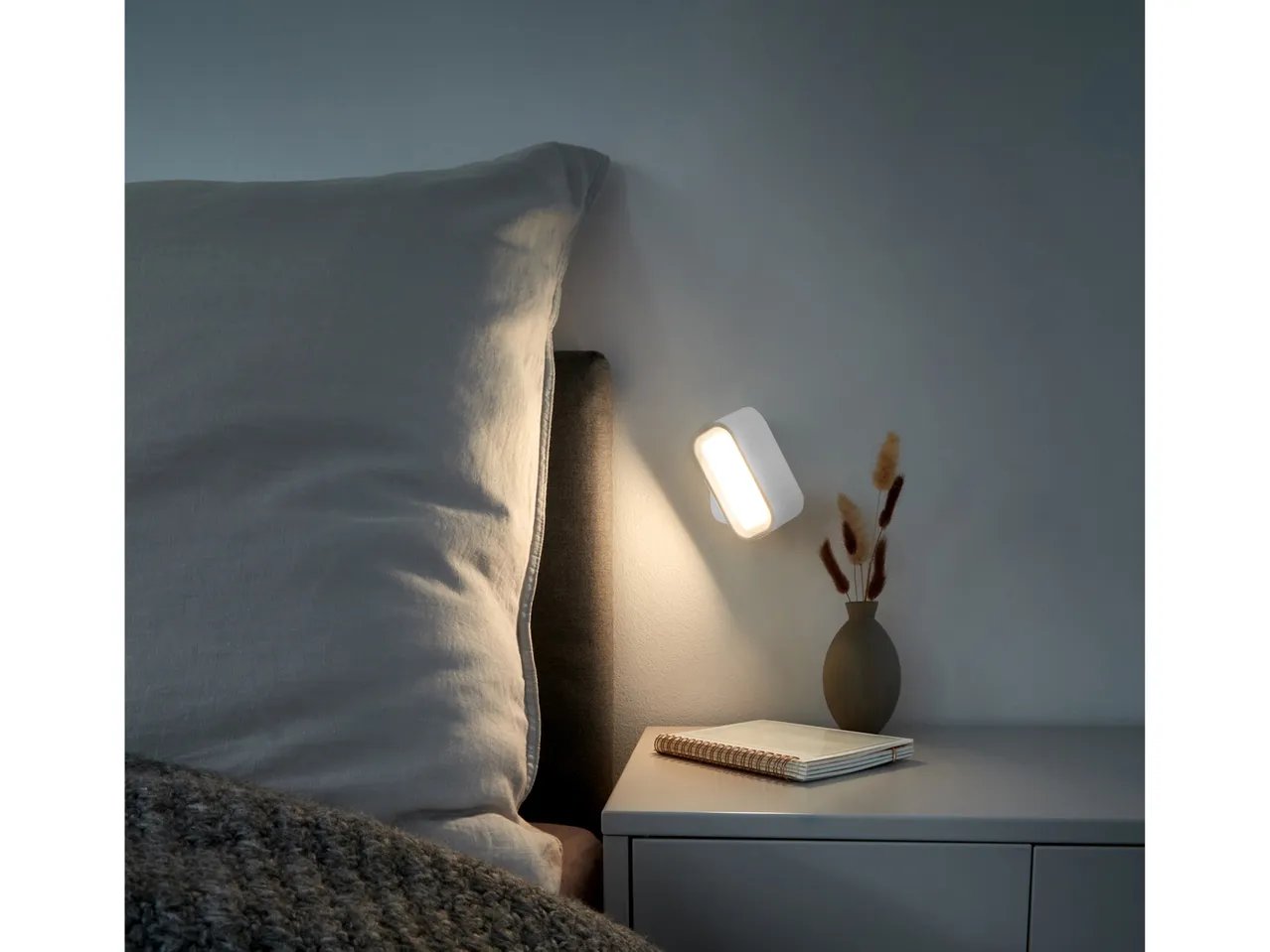 Lampada LED ricaricabile da parete