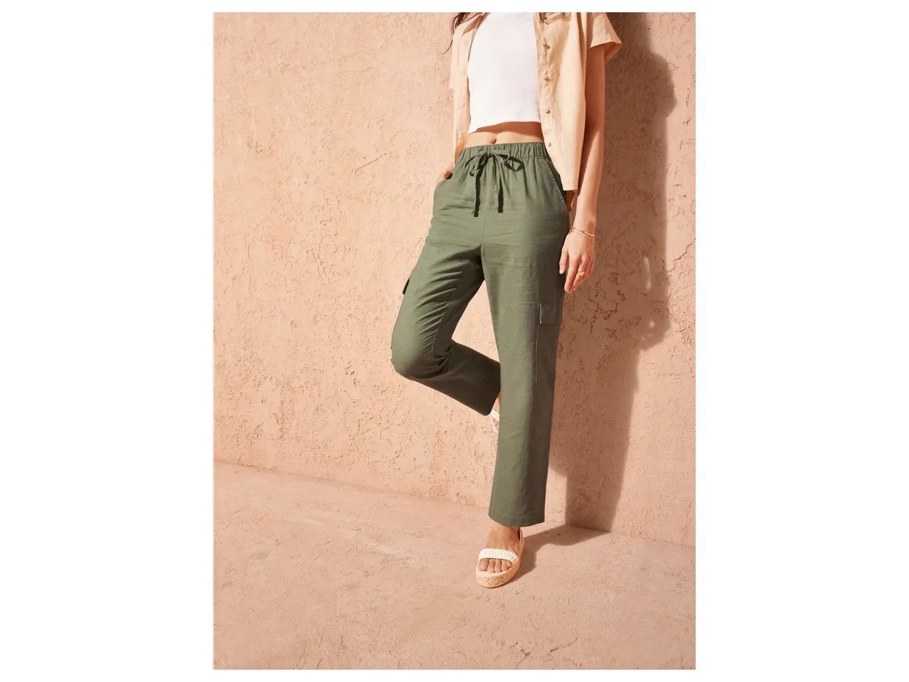 Pantaloni in lino da donna