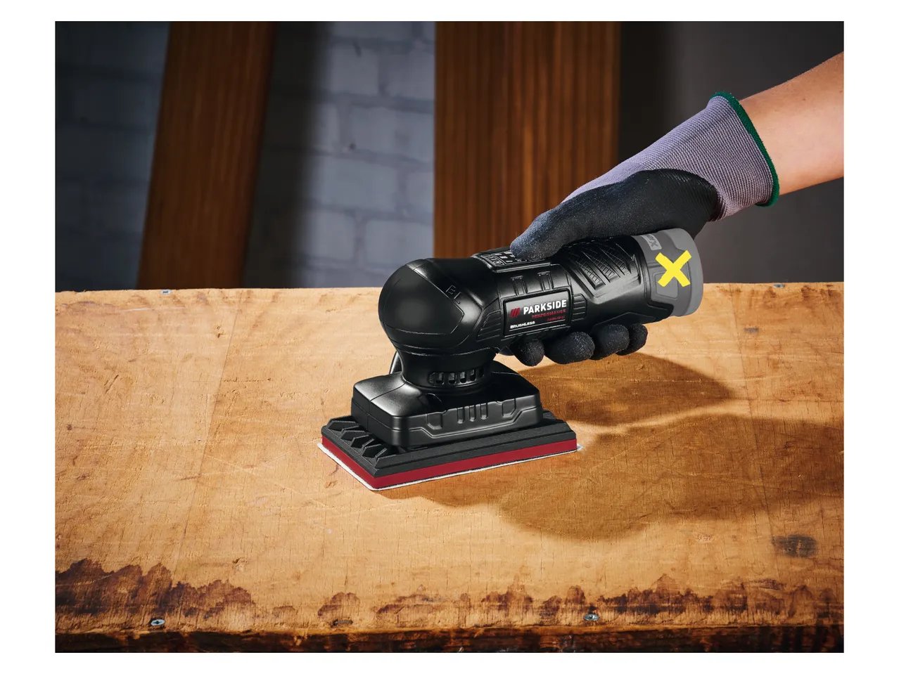 Smerigliatrice orbitale o eccentrica ricaricabile