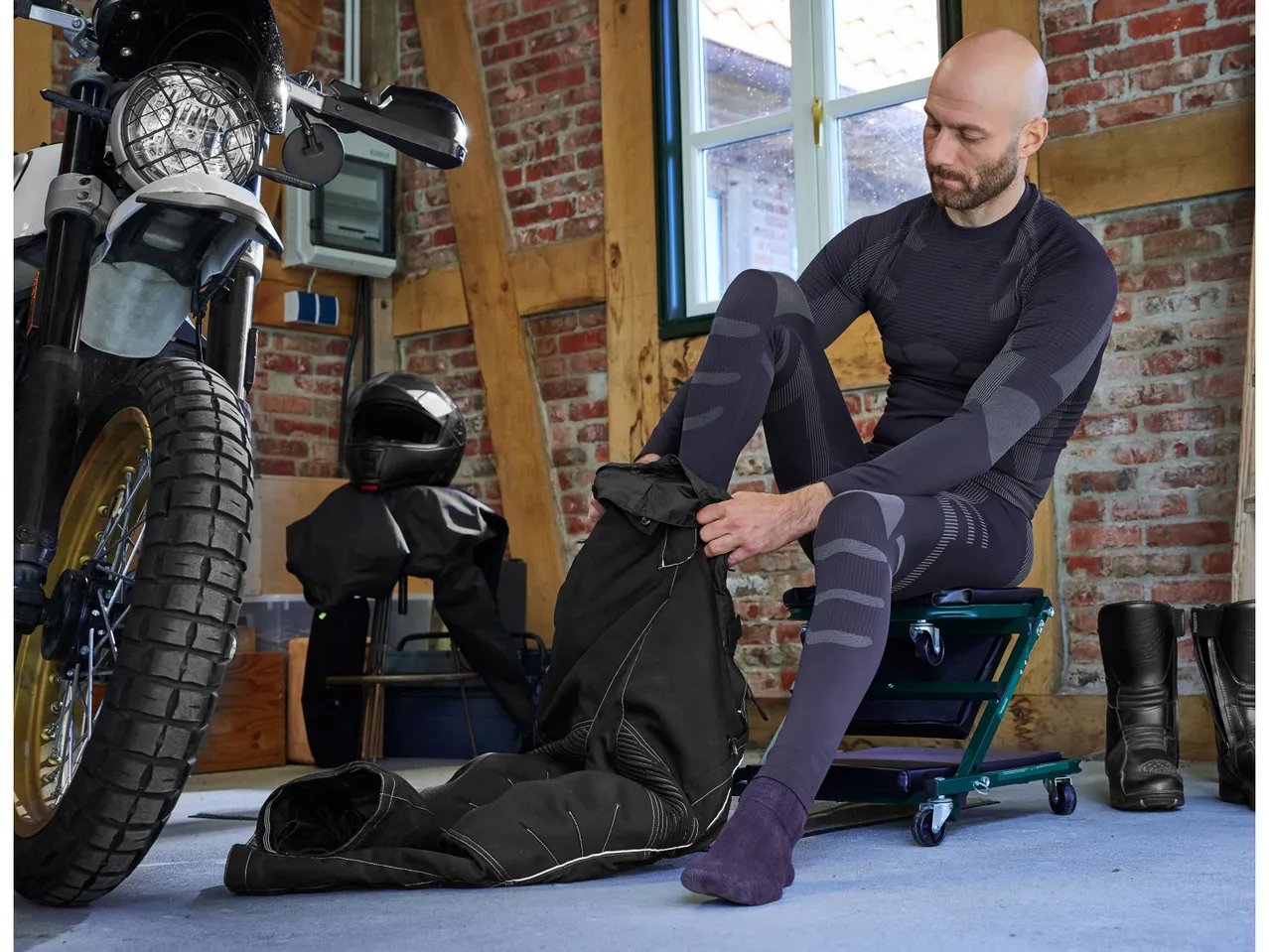 Maglia intima o calzamaglia da motociclista