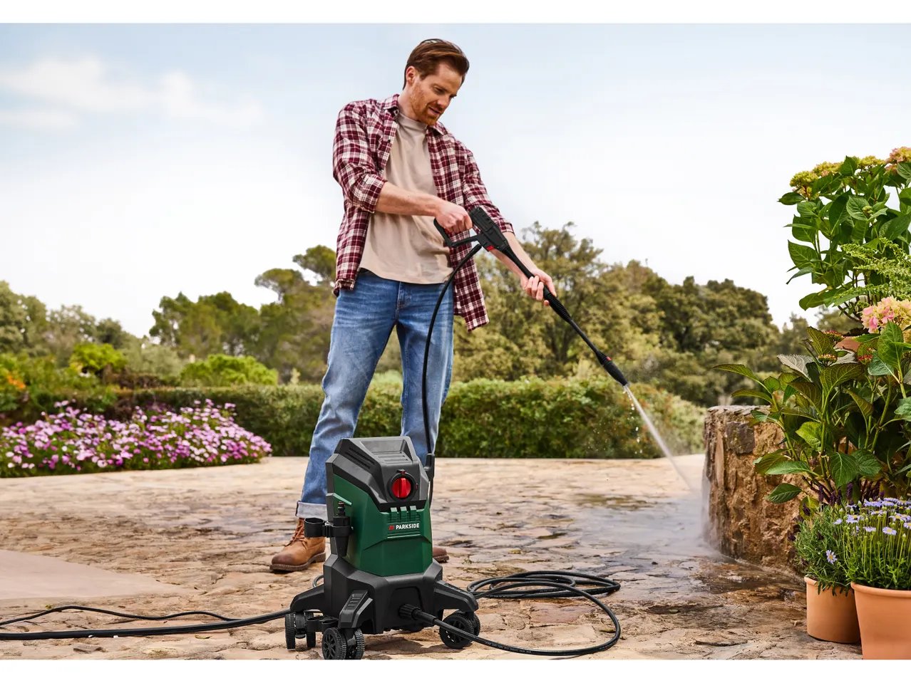 Idropulitrice flessibile ad alta pressione