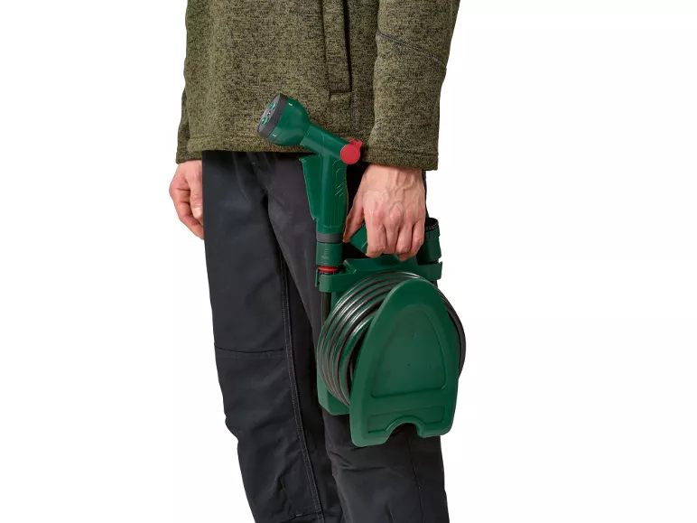 Set tubo per irrigazione con supporto da parete