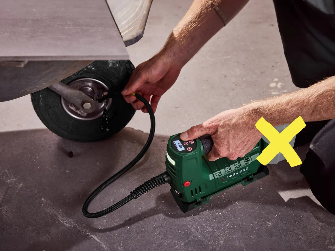 Compressore ricaricabile