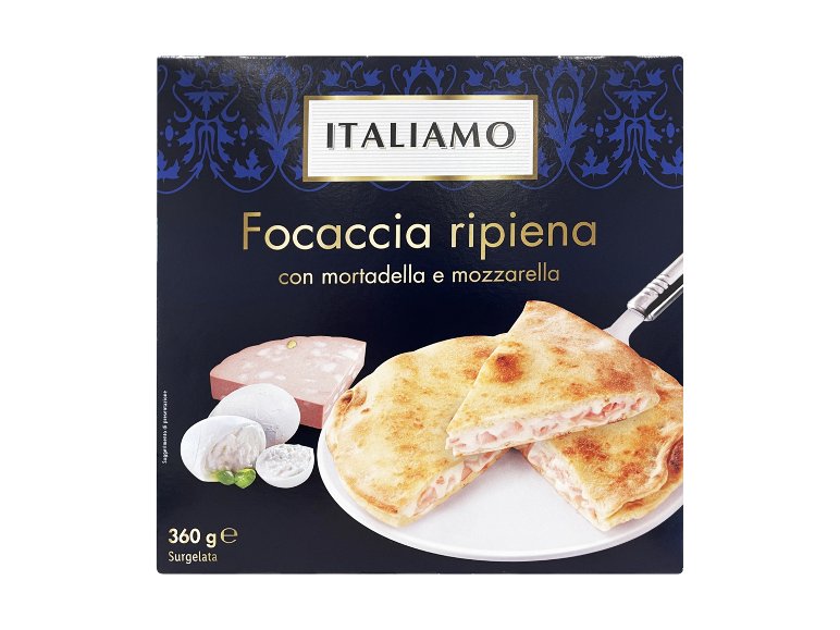 Focaccia ripiena con mortadella e mozzarella