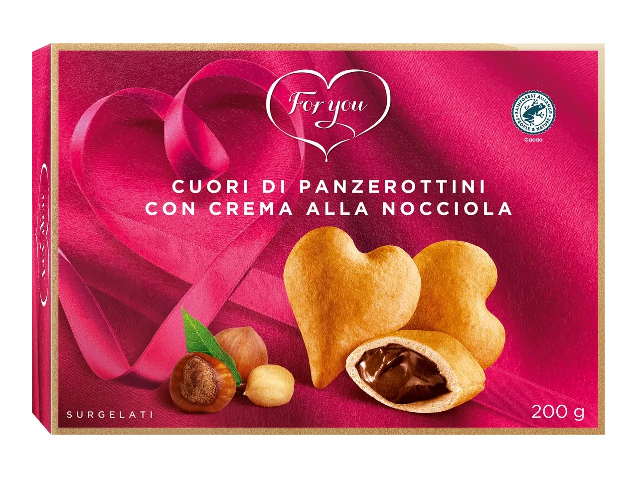 Panzerottini a forma di cuore con crema alla nocciola