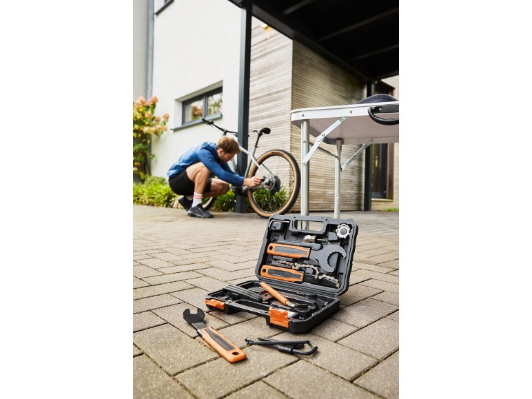 Set attrezzi per bicicletta