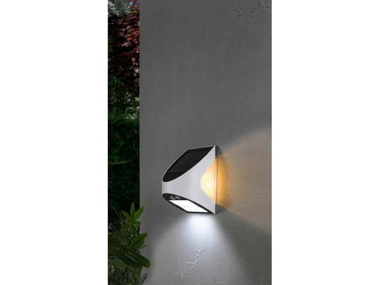 Faro LED a energia solare con rilevatore di movimento
