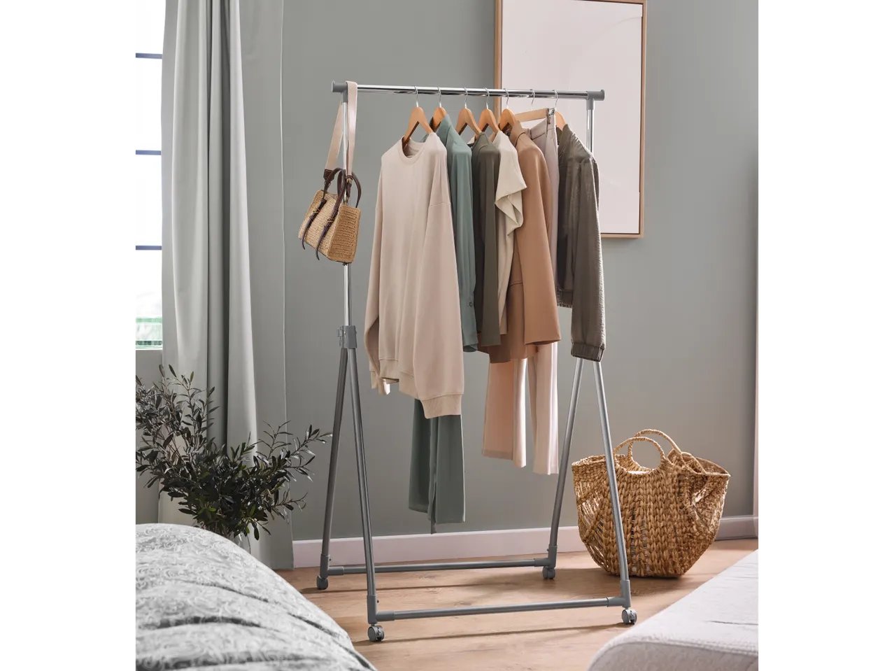 Stander appendiabiti richiudibile