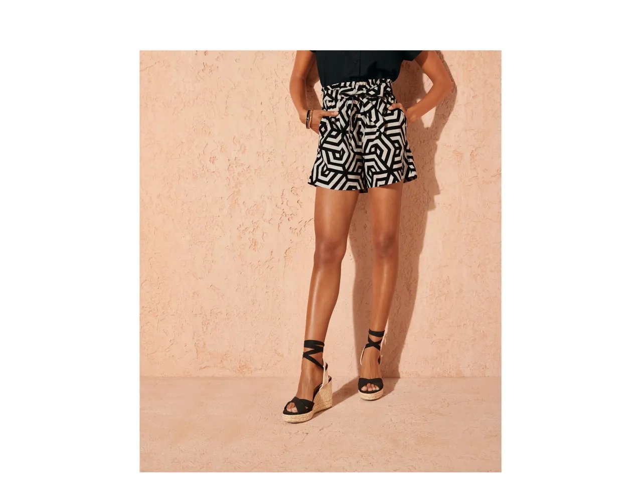 Shorts in lino da donna