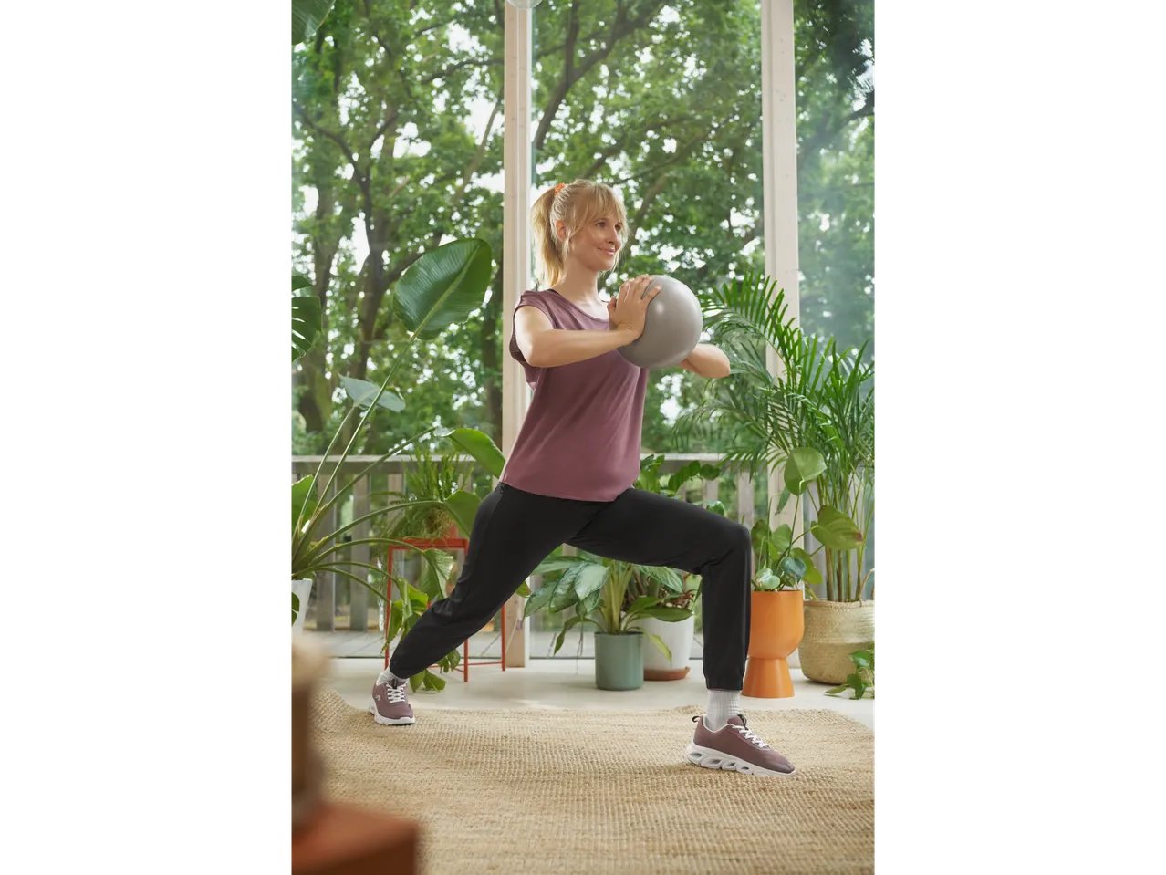 T-shirt sportiva da donna