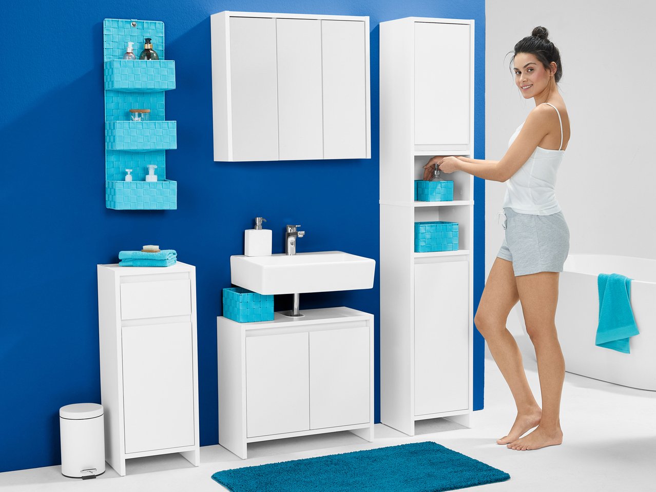 Armadietto a colonna da bagno