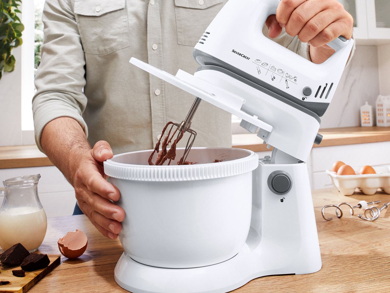 Sbattitore multifunzione con ciotola