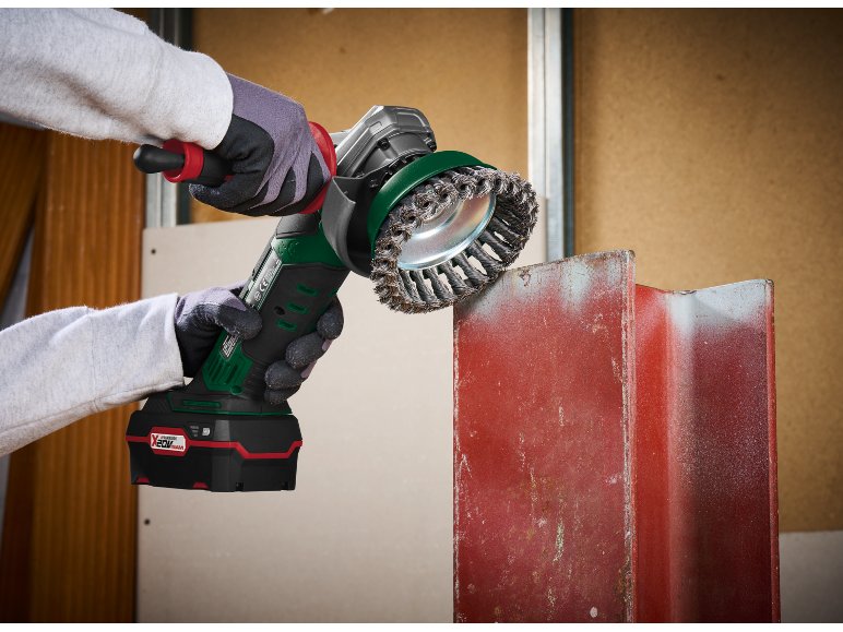 Smerigliatrice angolare ricaricabile