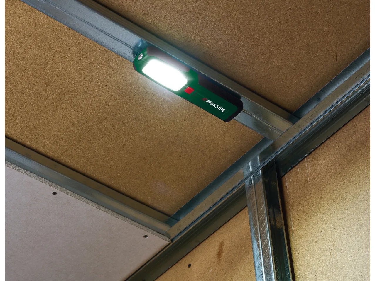 Lampada da lavoro ricaricabile