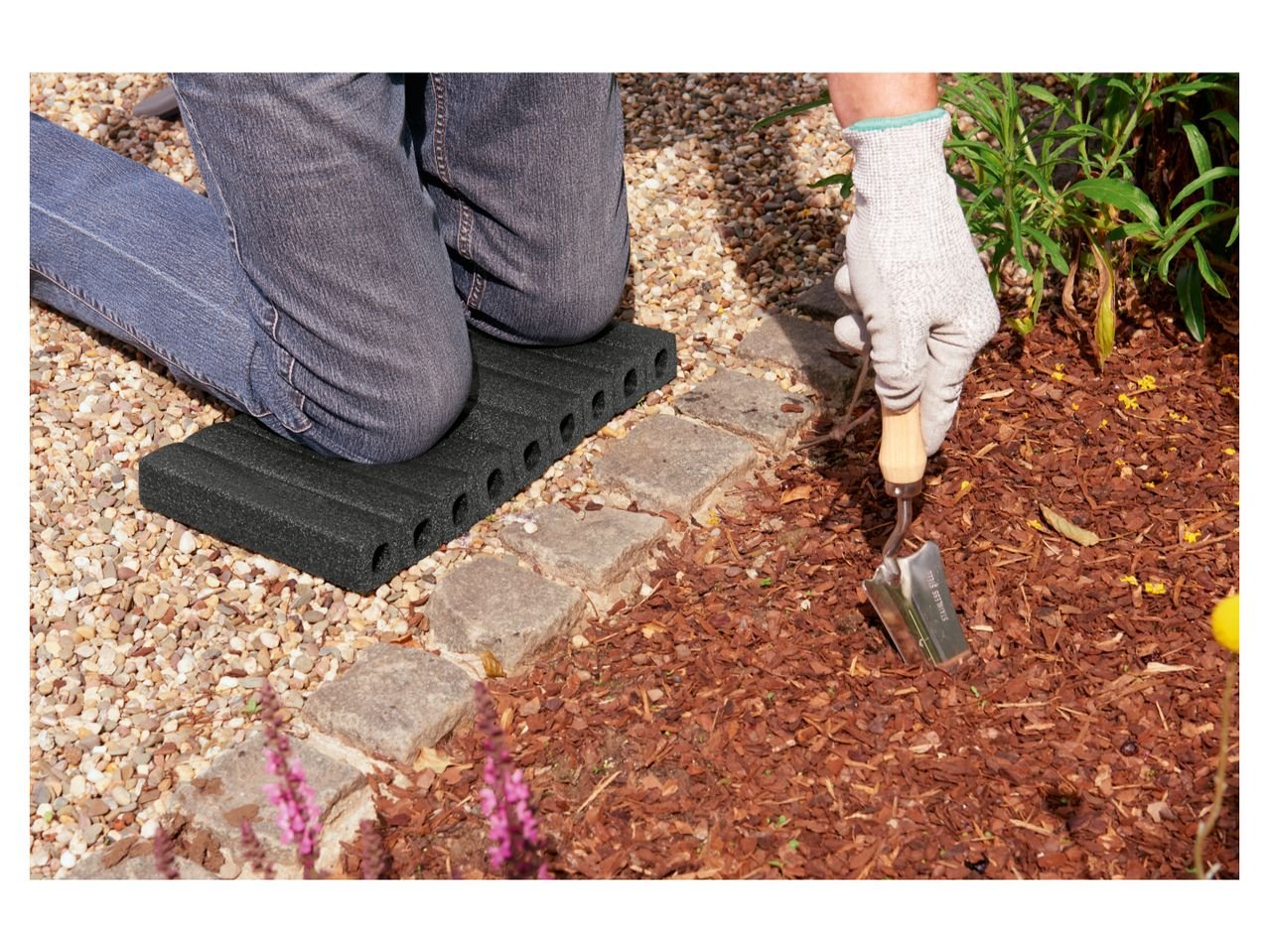 Cuscino salvaginocchia per giardinaggio