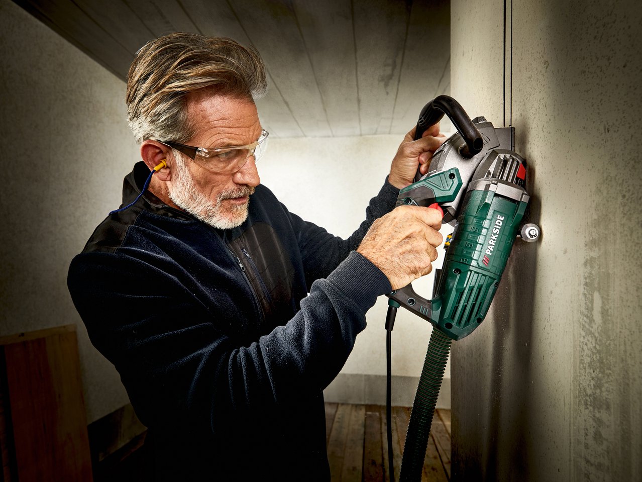 Fresatrice per scanalature