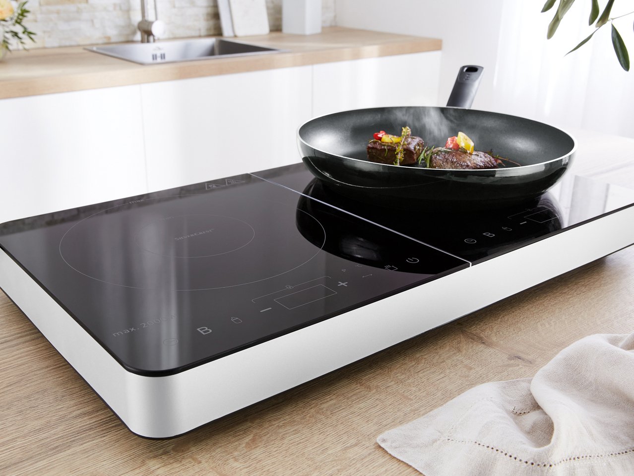 Doppia piastra ad induzione