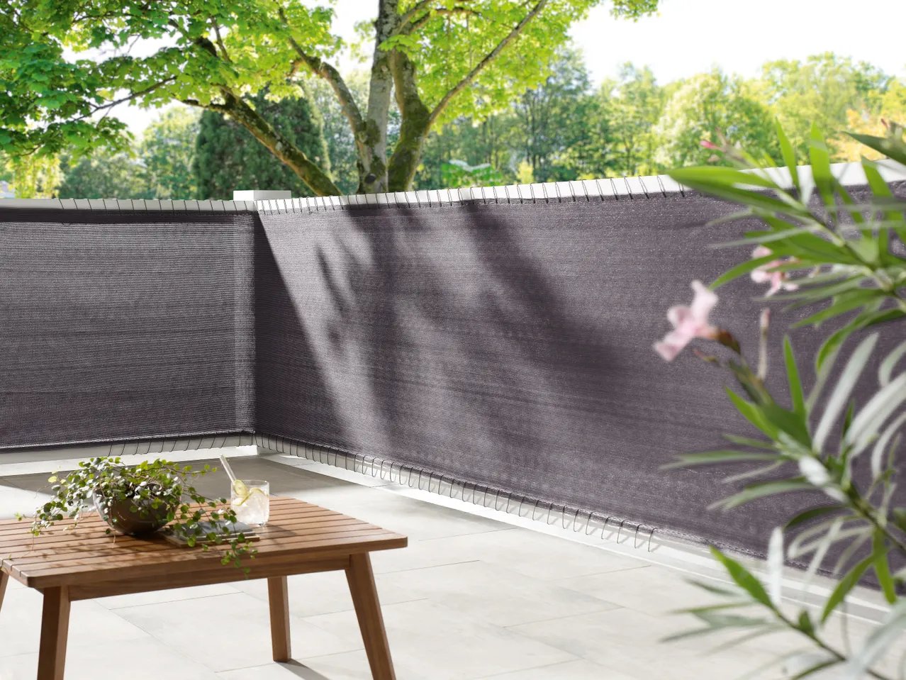 Telo oscurante per balcone o per recinzioni