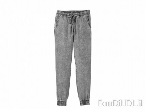 Pantaloni morbidi (Moda, abbigliamento)