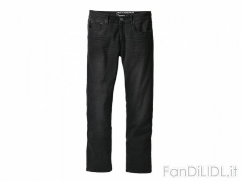 Pantaloni o jeans (Moda, abbigliamento)