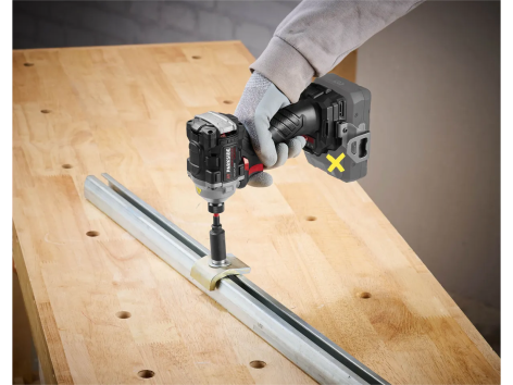 Avvitatore a percussione ricaricabile