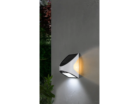 Lampada LED ad energia solare con rilevatore di movimento