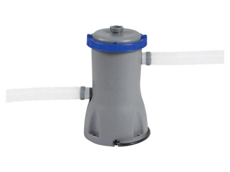 Piscina con struttura in metallo