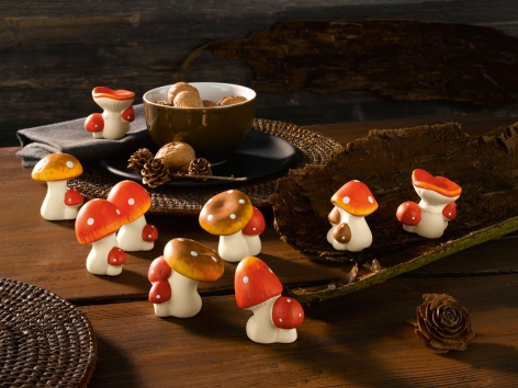 Decorazioni autunnali in ceramica