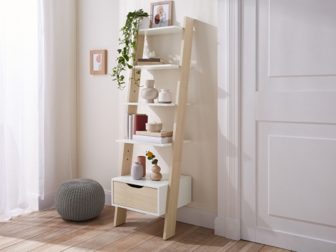 Scaffale con cassetto