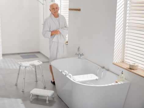 Sgabello per doccia o vasca da bagno