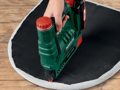 Pistola sparapunti ricaricabile