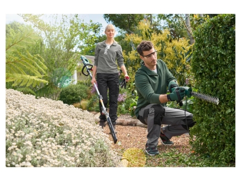 Tagliasiepi elettrico a braccio lungo