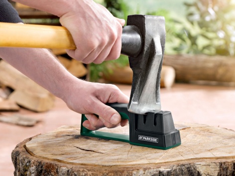 Affilatore per coltelli e asce