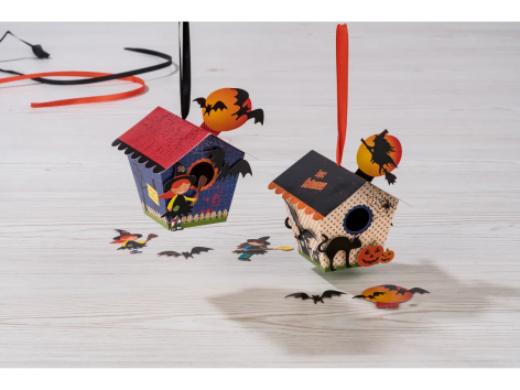 Decorazioni o set bricolage di Halloween