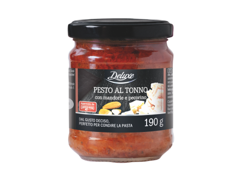 Pesto al tonno con mandorle e pecorino