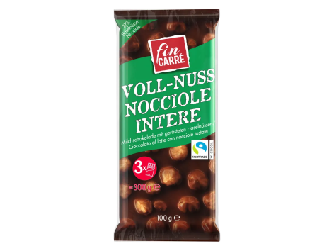 Cioccolato al latte con nocciole intere
