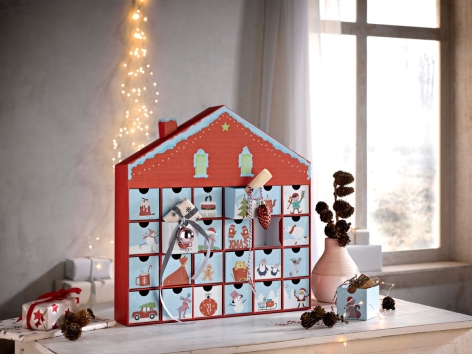Calendario dell'Avvento con cassetti